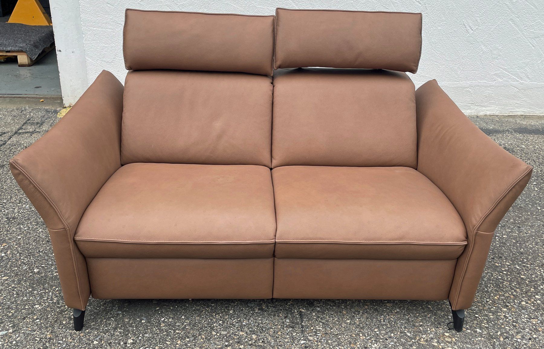 Himolla Divani: Leder-Sofa 2-Sitzer von himolla – Usato da Chur venduto da elifornico