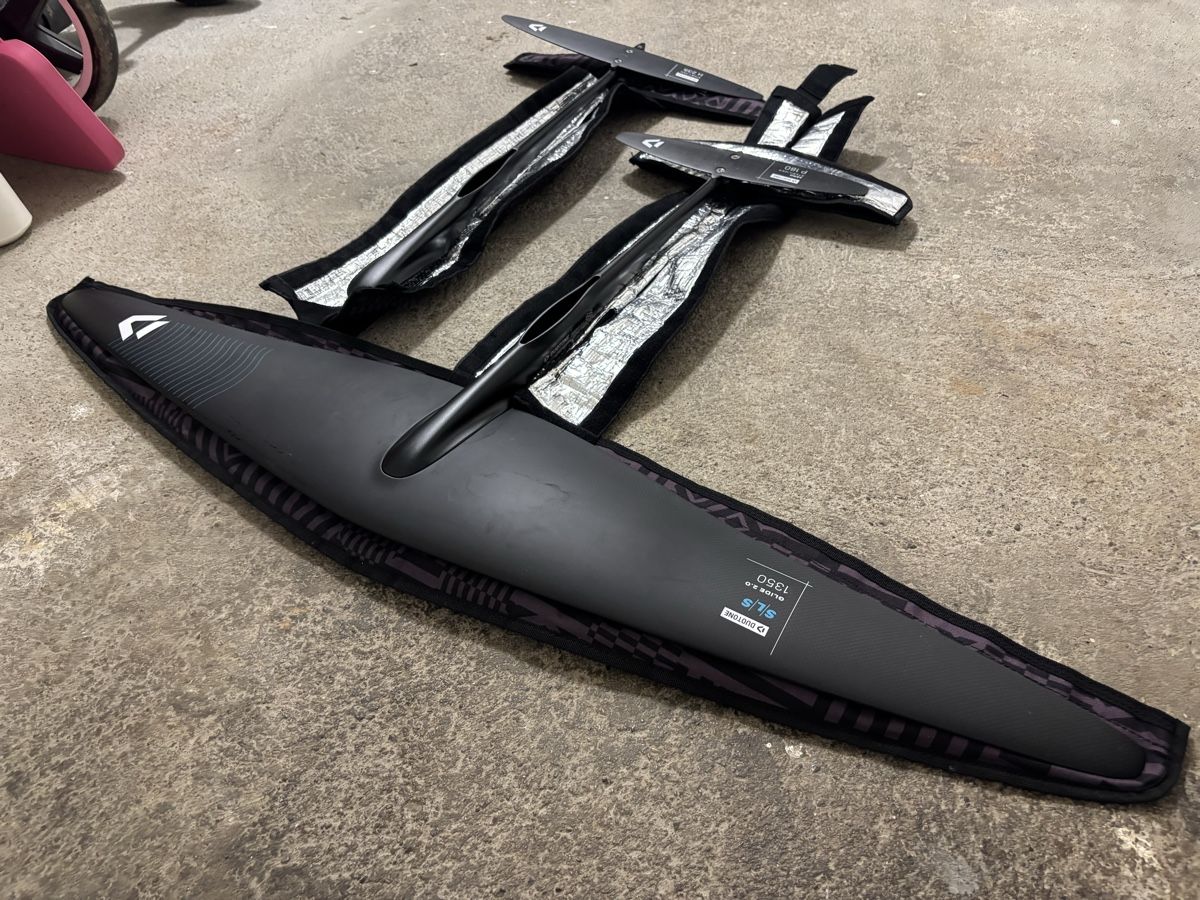 Duotone Surf: Foil complet duotone + planche fanatic Sky Sup – Usato da Versoix venduto da sui147770 1