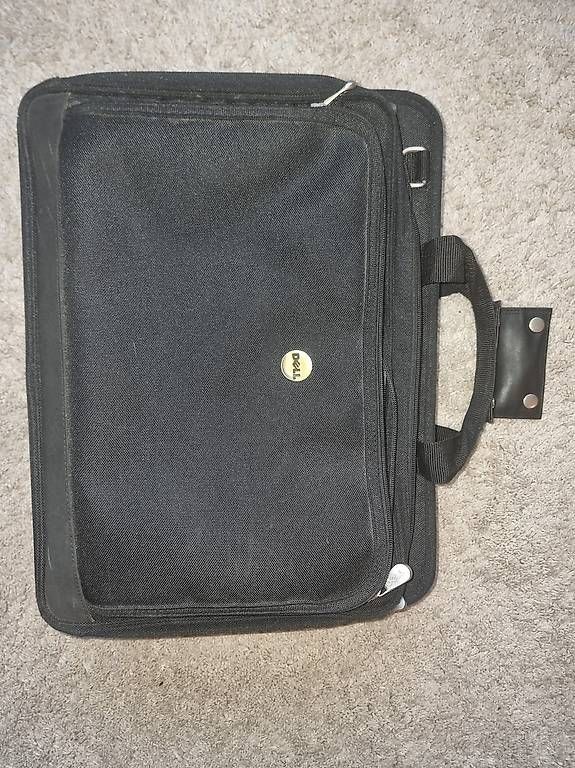 Borse: Laptop Tasche - Neuwertig – Usato da Horgen venduto da Nautilus_87