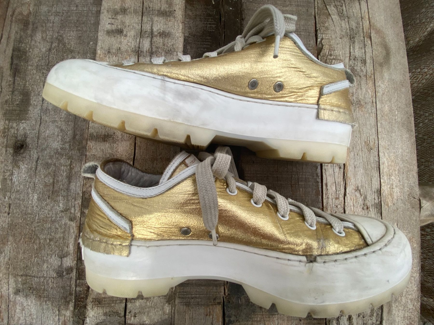 Scarpe da donna: Original Greyder Lab, Gold Sneaker,  Gr. 39 – Usato da Stetten SH venduto da jani-design 4