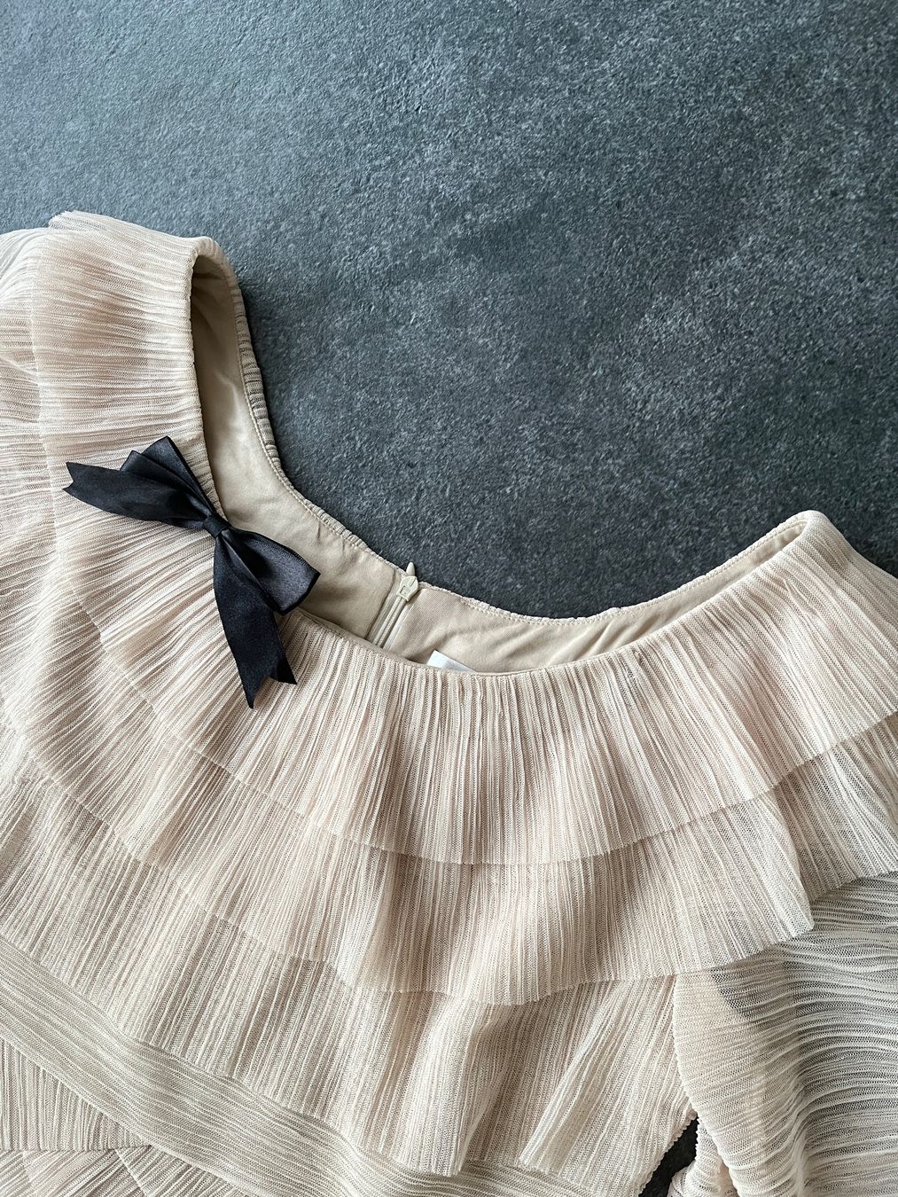 Vestiti: OIZYS Damen-Plisseekleid - Größe M – Usato da Kilchberg ZH venduto da Ch.C 1