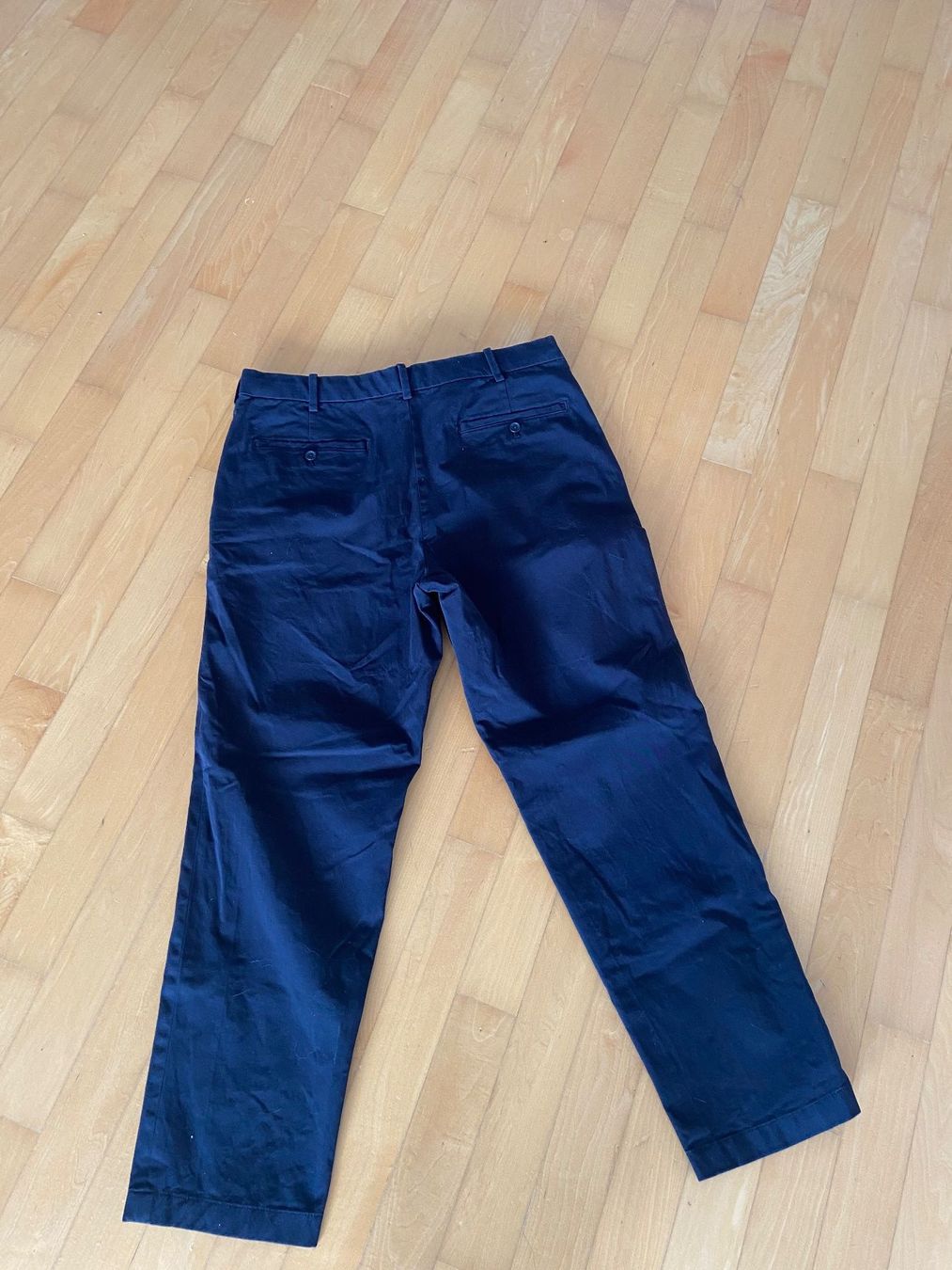 Uniqlo Pantaloni: Uniqlo Chinos Hose ca. Gr. M – Nuovo (secondo la descrizione) da Embrach venduto da Dmoney 1