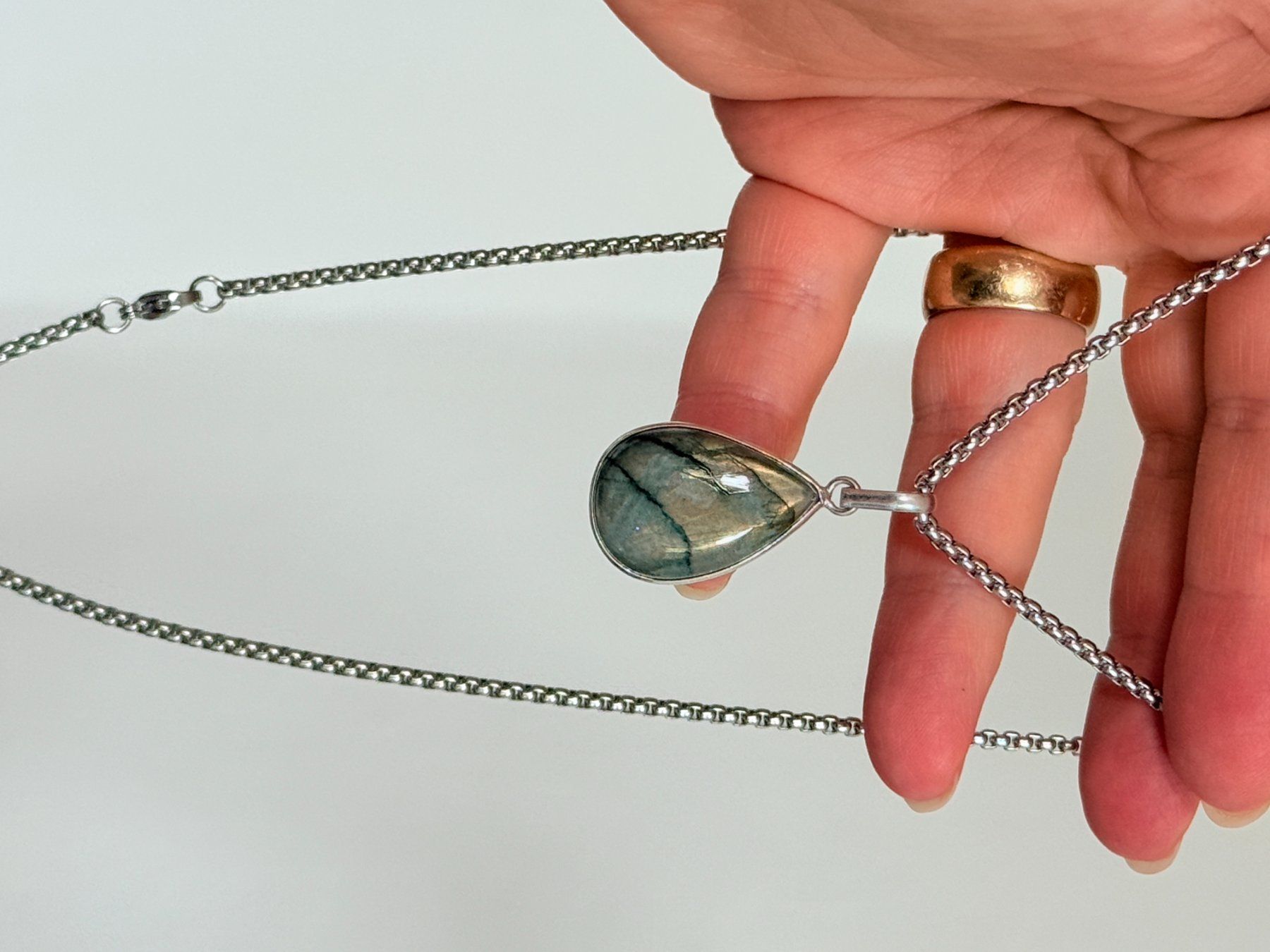 Colliers: Collier avec Labradorite – Neuf avec emballage d'origine à Genève par AWWA 4