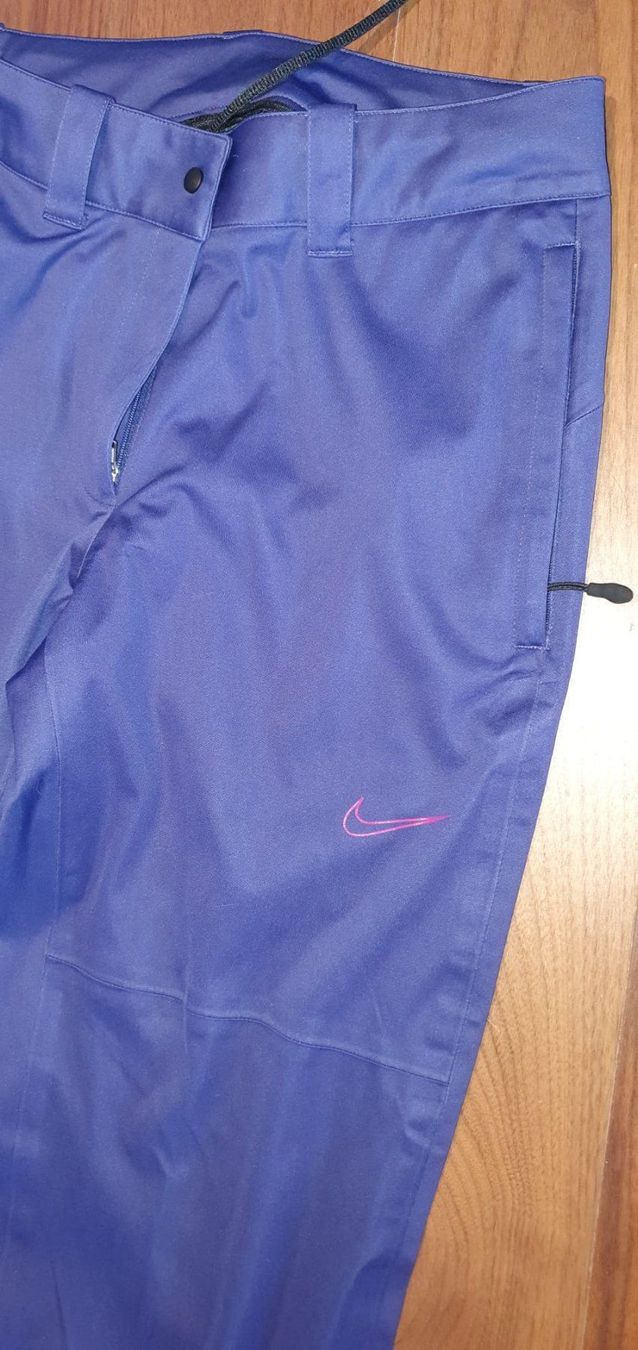 Nike Pantaloni: Pantalons Nike GOLF waterproof stretch - S – Nuovo (secondo la descrizione) da St-Sulpice VD venduto da juhdu 3