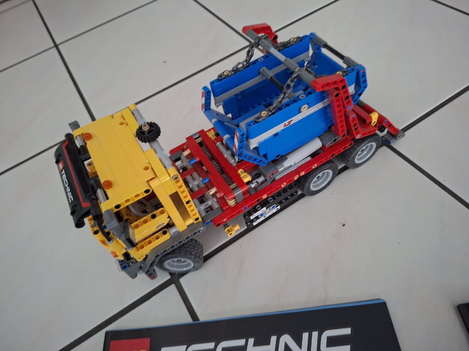 Lego Giocattoli:  Lego Technik 42024 LKW – Usato da Schattdorf venduto da mamo1952 3