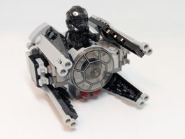 Lego Star Wars Microfighter 75031 TIE Interceptor [komplett]