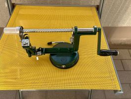 Machine à peler les pommes