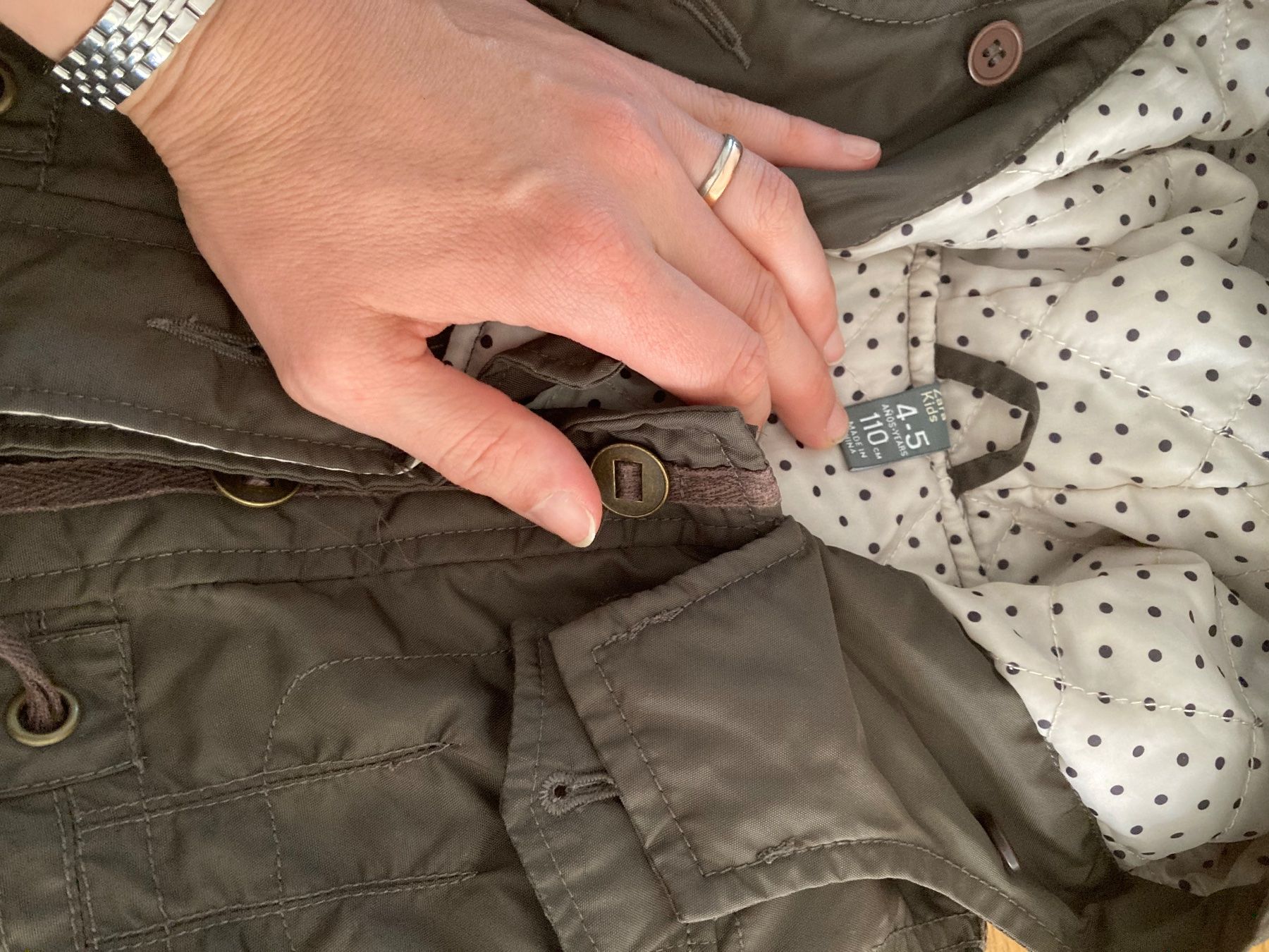 Giacche & Cappotti: Lange Winterjacke Grösse 110, braun – Usato da Menziken venduto da Ale.burri 3