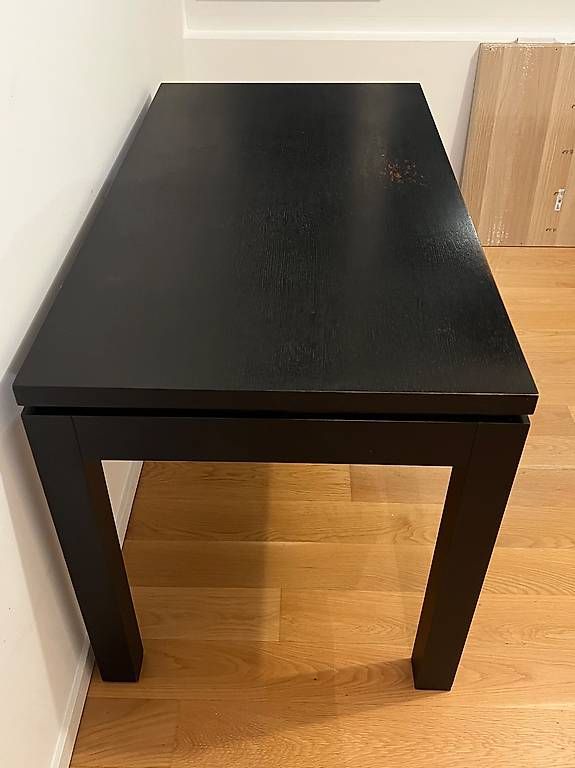 Tavoli: Table de bureau Meridiani 2 tiroirs – Usato da Vésenaz venduto da Bartos 3