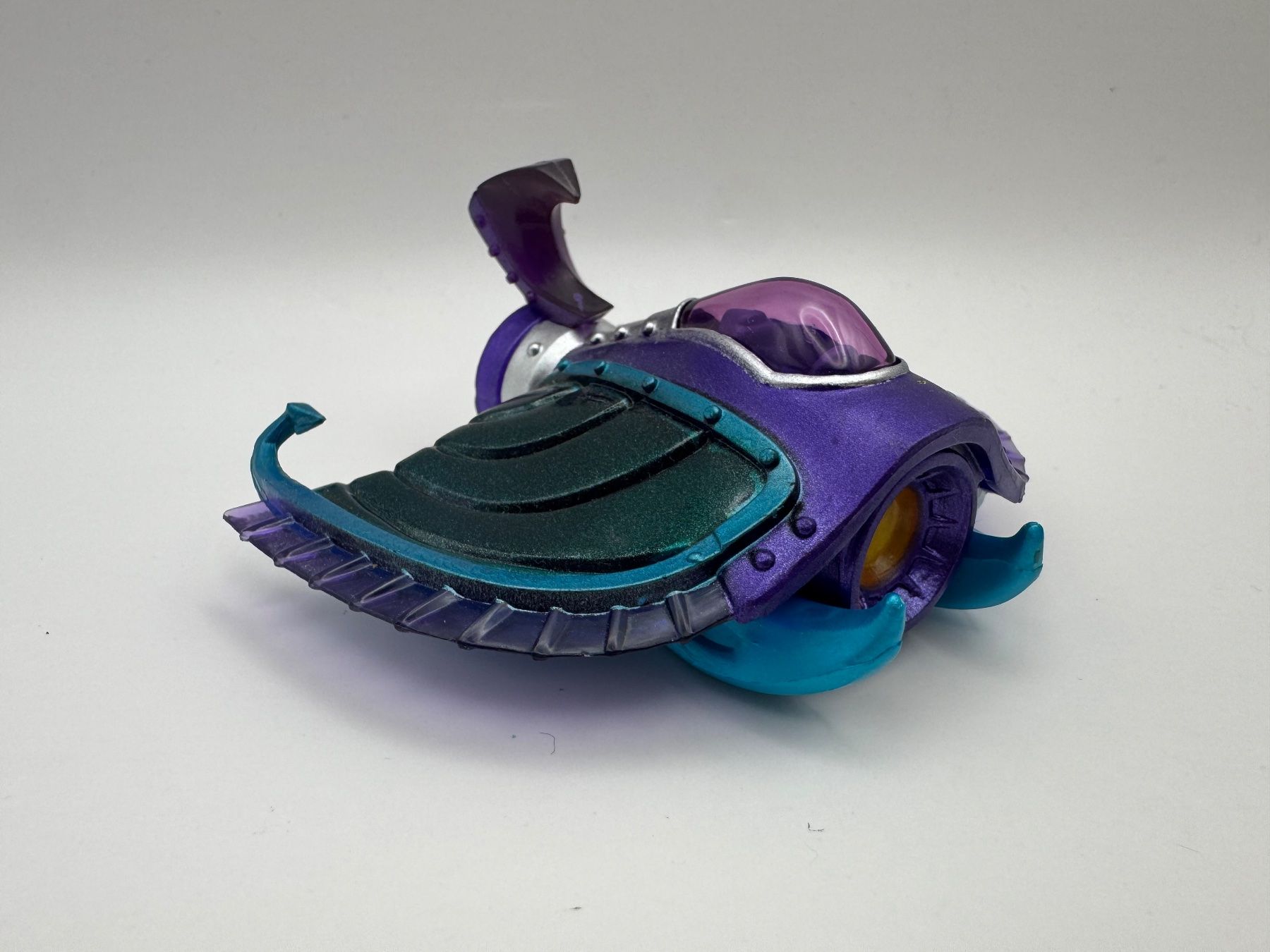 Statuette: Skylanders SuperChargers Sea Shadow – Usato da Bettlach venduto da awi_7jcb 1