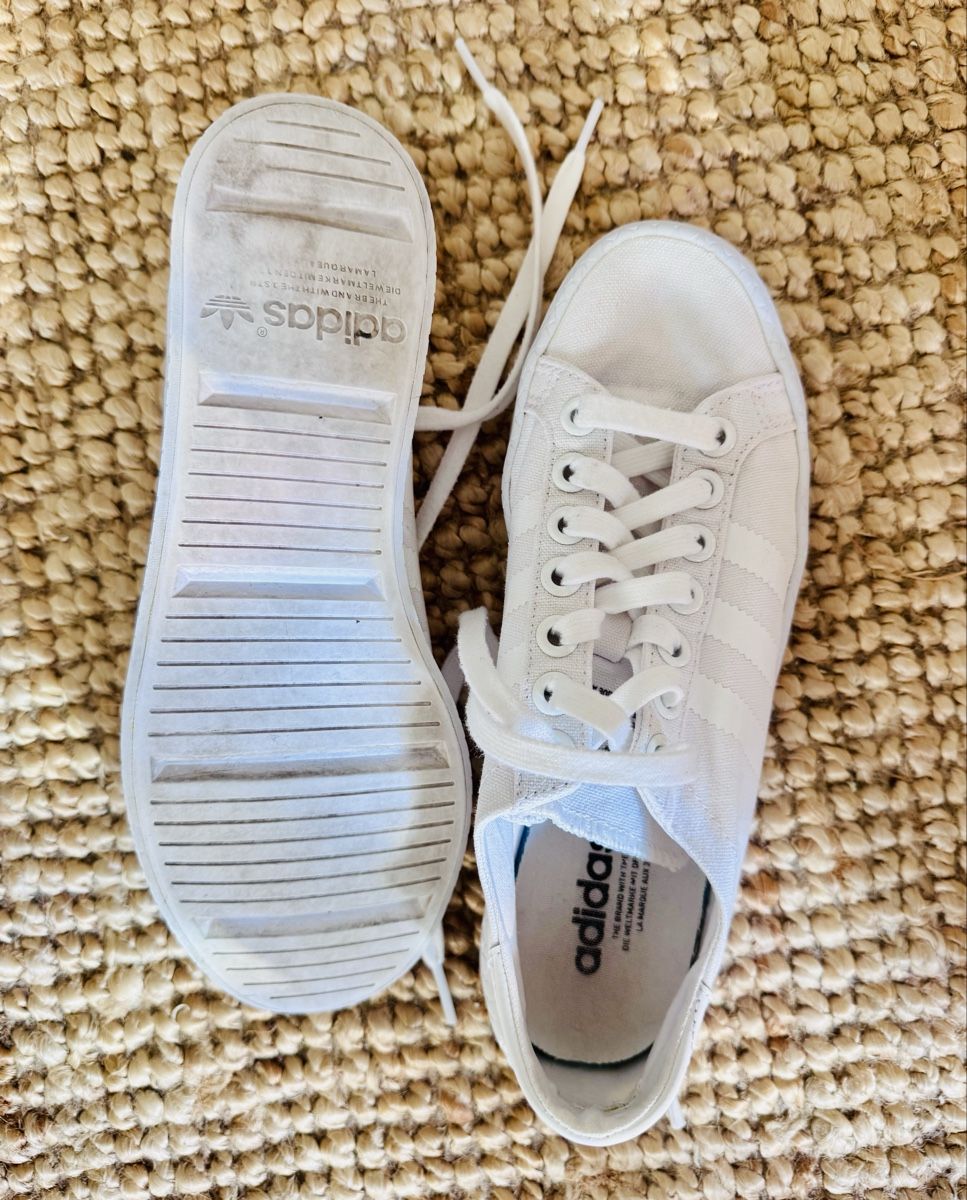 Adidas Scarpe da donna: Adidas Sneaker weiss Grösse 38.5  – Usato da Zollikofen venduto da AureusManus 3