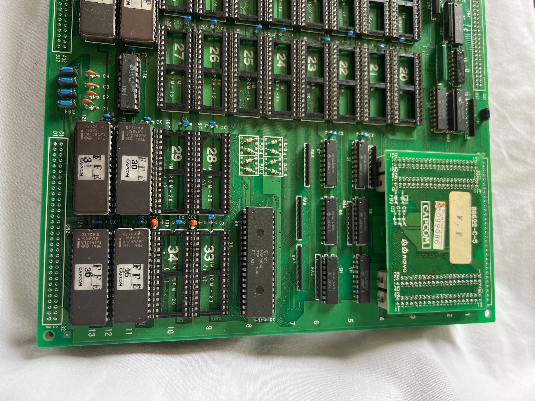 Slot Machine: Final Fight Arcade JAMMA Board Capcom – Usato da Nänikon venduto da Flipperbar 3