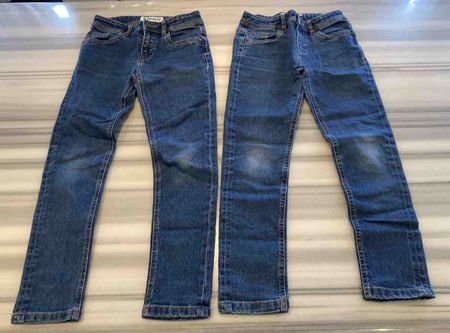 Jeans blau Grösse 134
