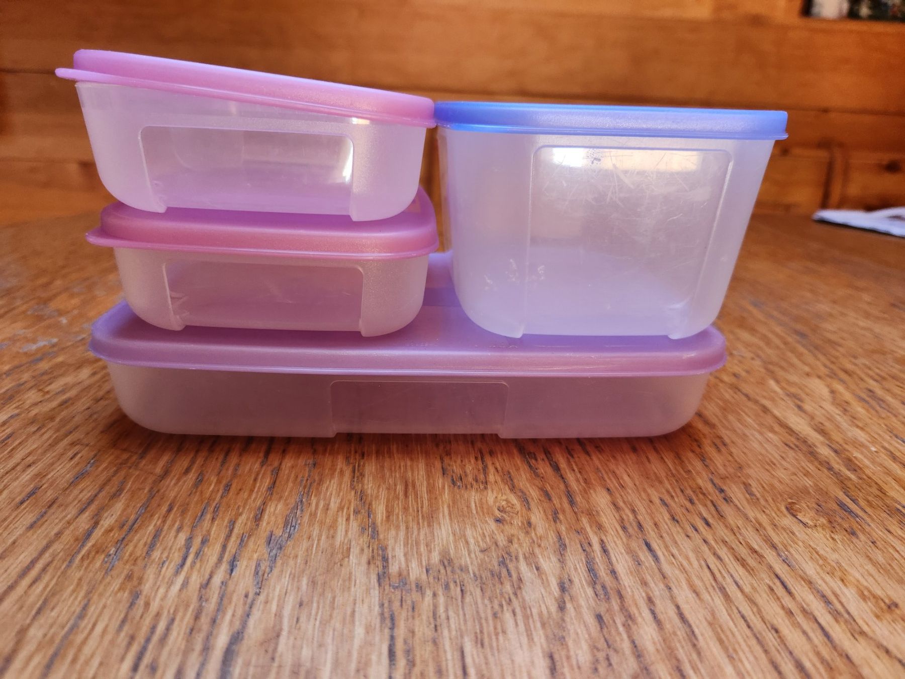 Tupperware Recipients et similaires: Tupperware Behälter flach,  + einmal 7.5 – D'occasion à Gstaad par Kuhstall-2026 2