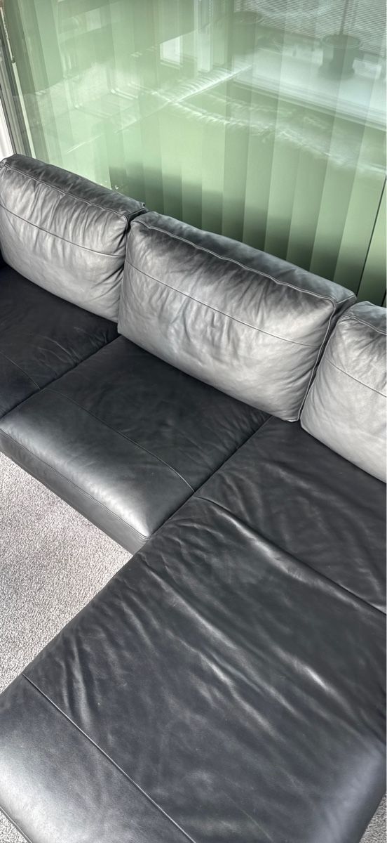 Divani: Ecksofa Leder schwarz guter Zustand – Usato da Neuhausen venduto da Innaweber 3