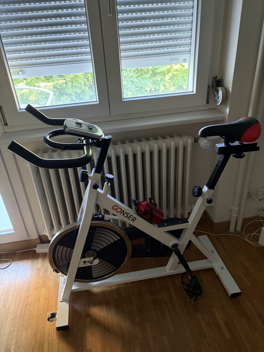Gonser Hometrainer: Indoor Bike SWIFTER schwarz – Gebraucht aus Zürich von Janaric