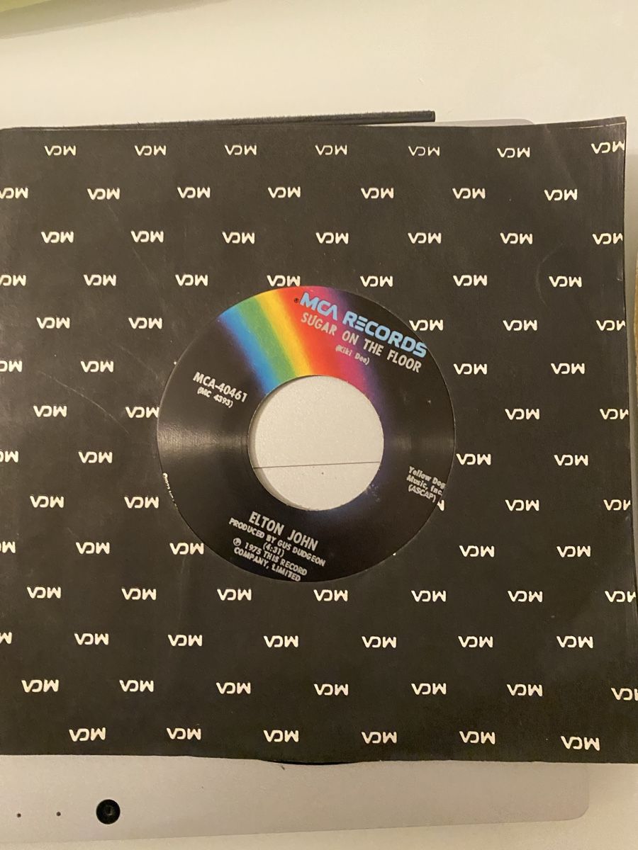 Vinyles: Vynl  – D'occasion à Anglikon par Teyfik 1