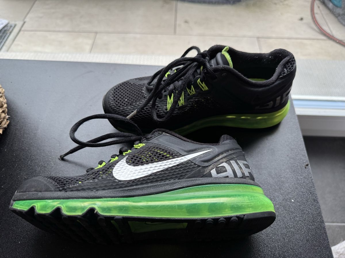 Nike Scarpe per ragazzi: Nike AirMax Gr. 35.5 – Usato da Rorbas venduto da SaJe_11 1