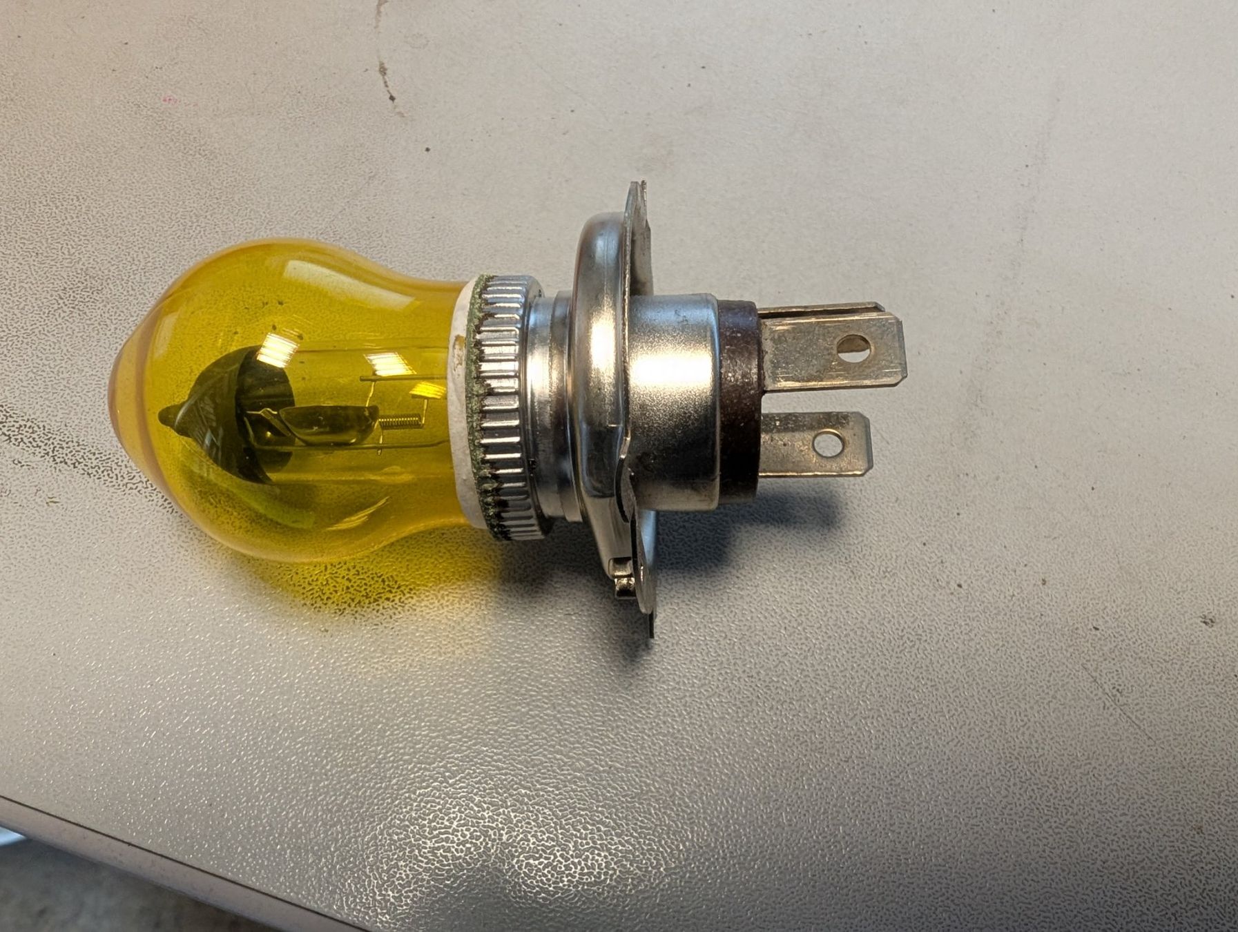 Osram Lampade: Glühbirne H4 Gelb – Usato da Bazenheid venduto da tschortsch008 2