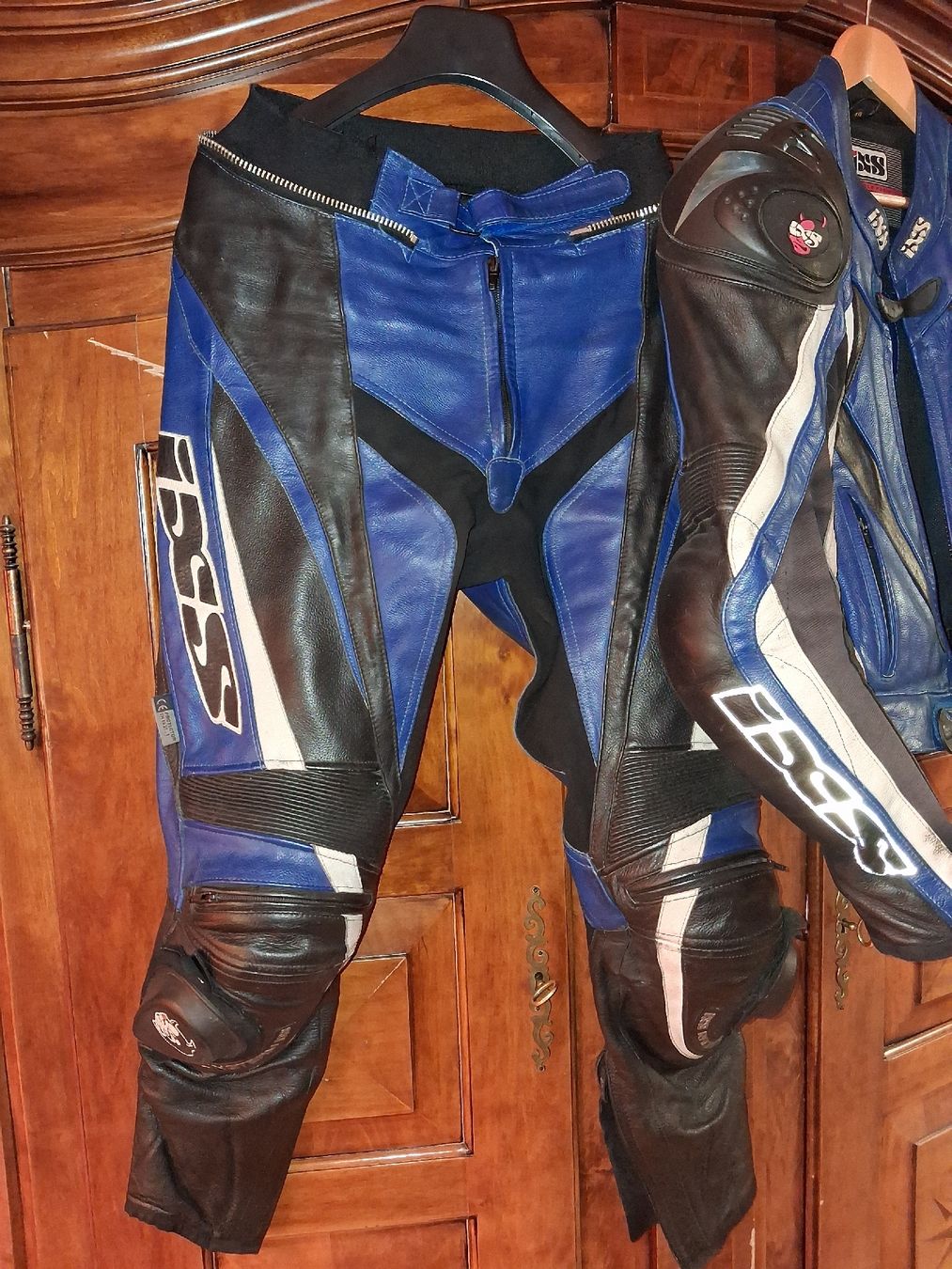 IXS Completi: Lederkombi IXS Gr.48 – Usato da Dietschwil venduto da yama125er 2
