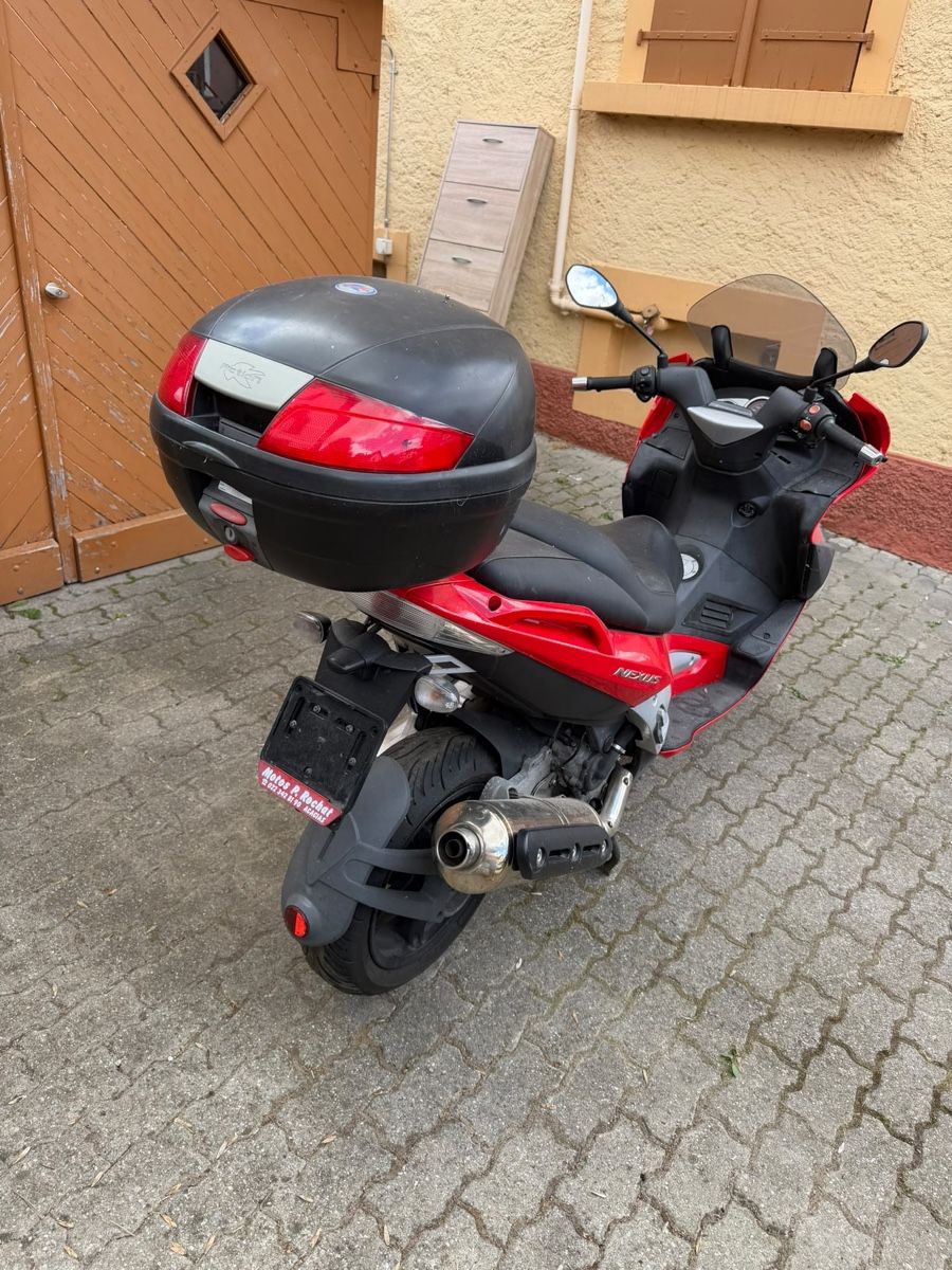 Gilera Scooters: Gilera Nexus 500 – D'occasion à Couvet par ble_l5fl 7