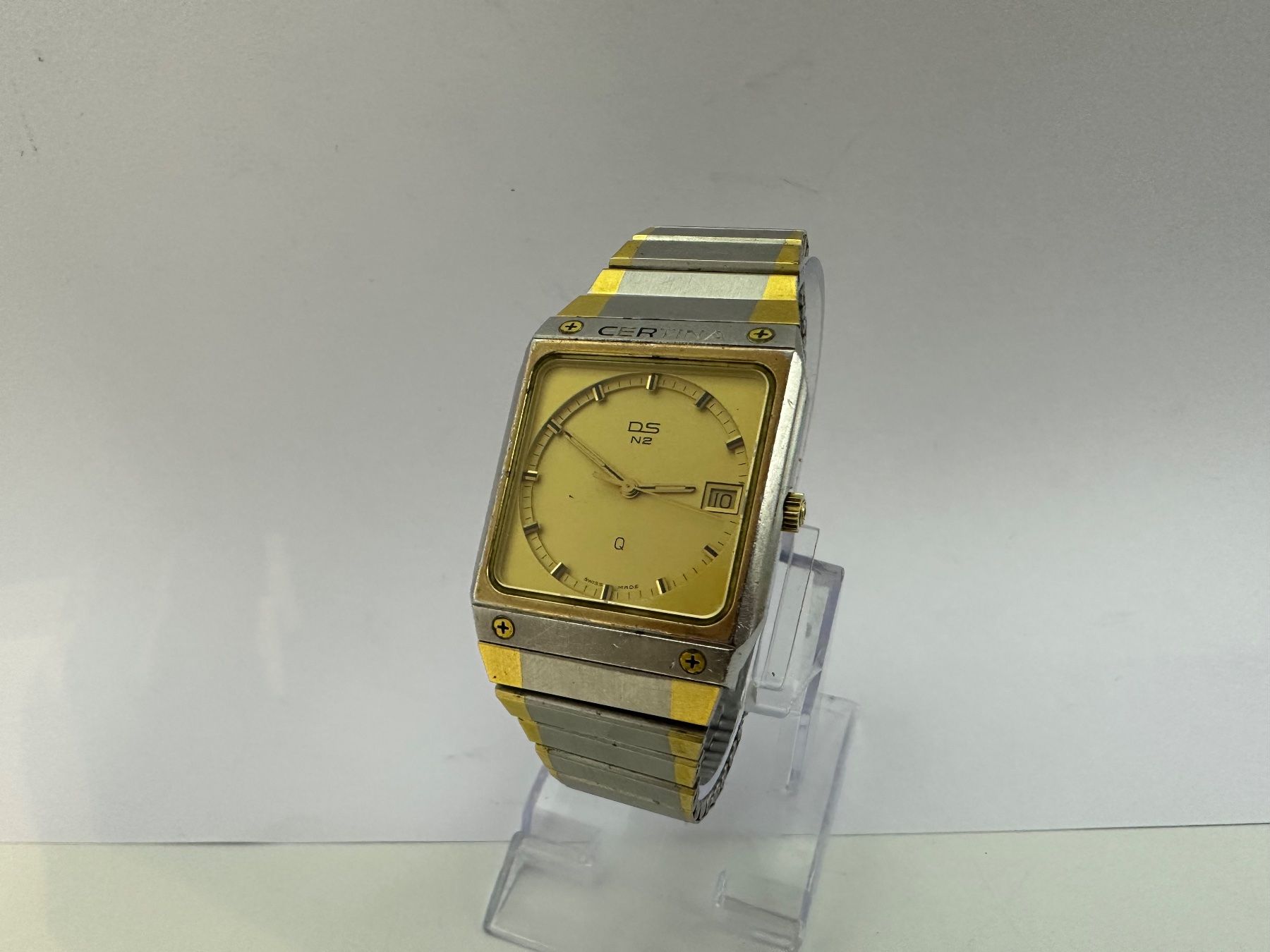 Certina Uhren: Certina DS N2 Quarz Armbanduhr – Gebraucht aus Brüttisellen von AlphaOmega05