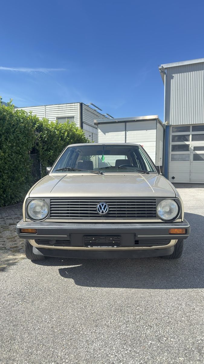 VW Autos: Golf 2 – D'occasion à Sierre par jokr396 1
