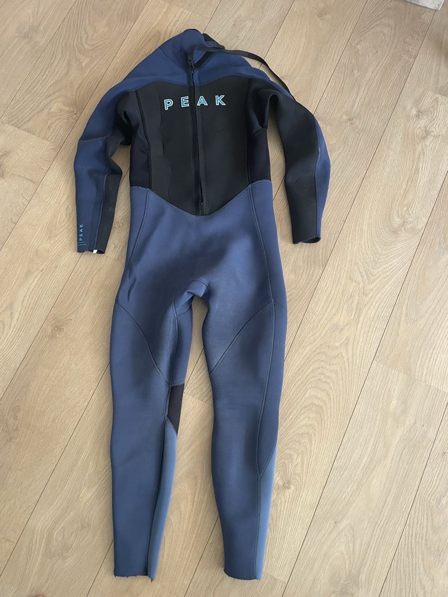 Peak Performance Completi: Surfanzug von Peak – Usato da Domat/Ems venduto da Hoschi13 2