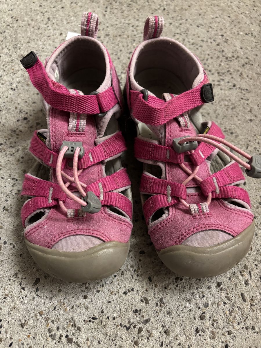 Keen Scarpe per ragazze: KEEN Sandalen pink, Grösse 31 – Usato da Büren an der Aare venduto da Nikito2001 3