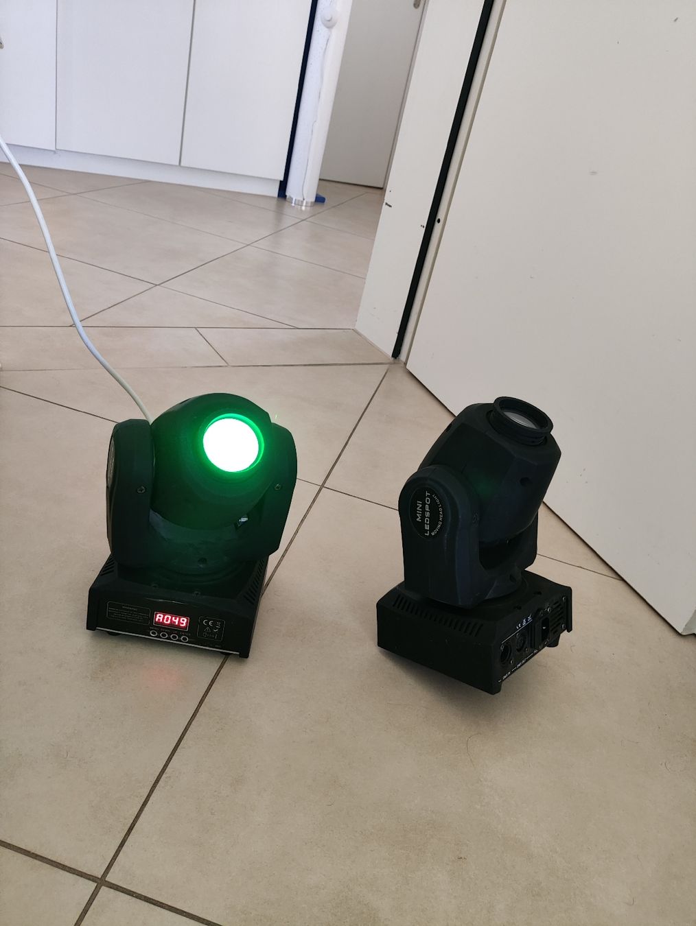 Lampen: 2X Mini LED Moving Head Spot Licht  – Gebraucht aus Wangen ZH von PC-12