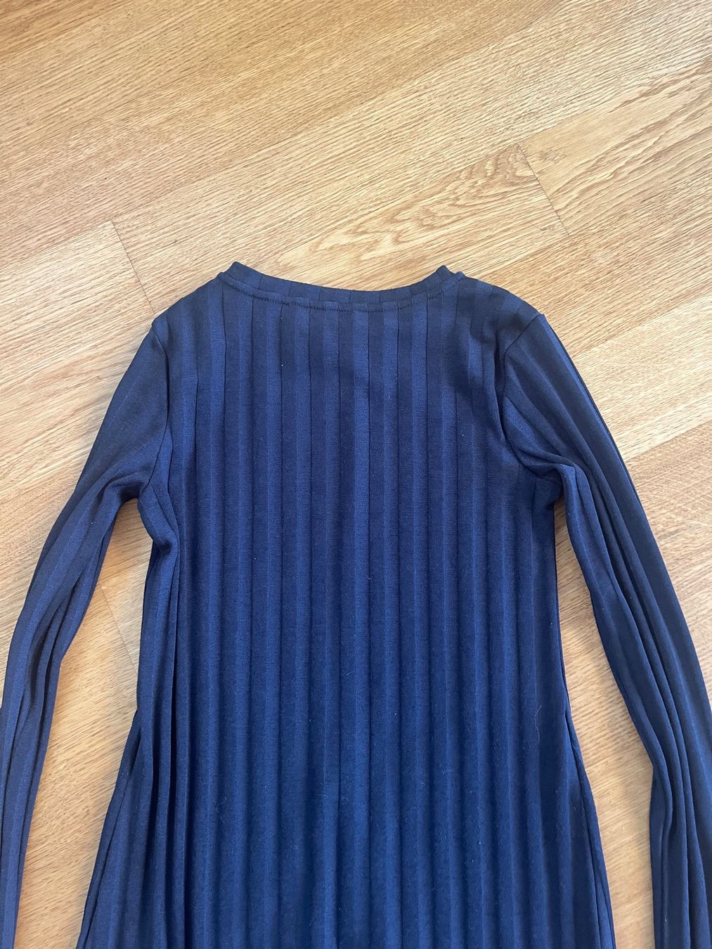 Mango Pullover & Sweatshirts: Schöner Pullover von MANGO Gr. XS – Gebraucht aus Kehrsatz von maus2405 3
