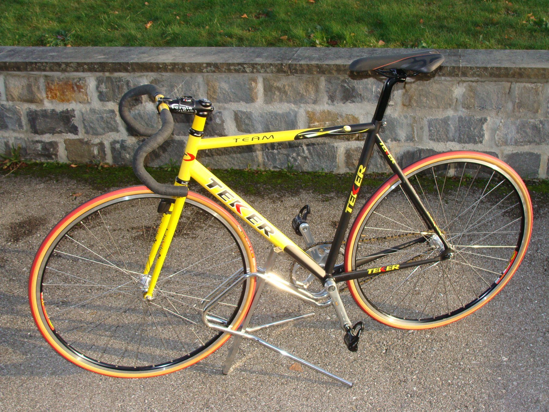Biciclette: Vélo de piste Teker Team – Usato da Chesalles sur Oron venduto da cajealti