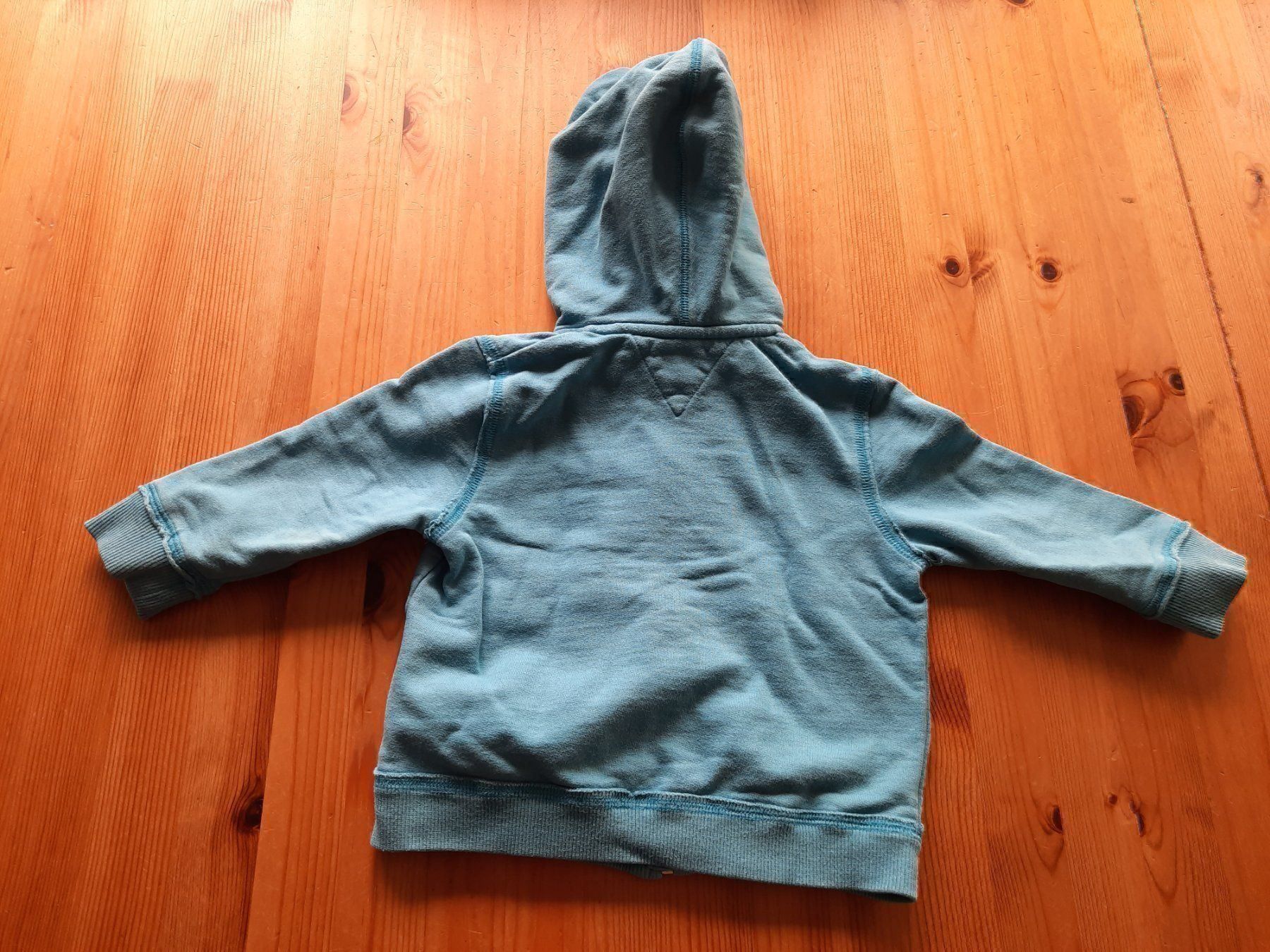 Lotti & Set di vestiti: Tommy Hilfiger Set 74/80 – Usato da Aesch BL venduto da ChezToKa 2