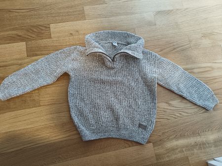 Pullover 110