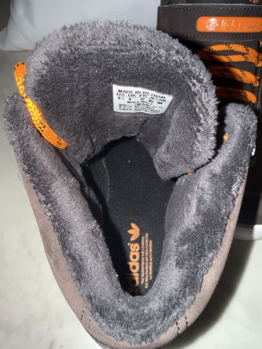 Adidas Scarpe da uomo: Coole Adidas Schuhe Grösse 42 – Usato da Bern venduto da Marym 4