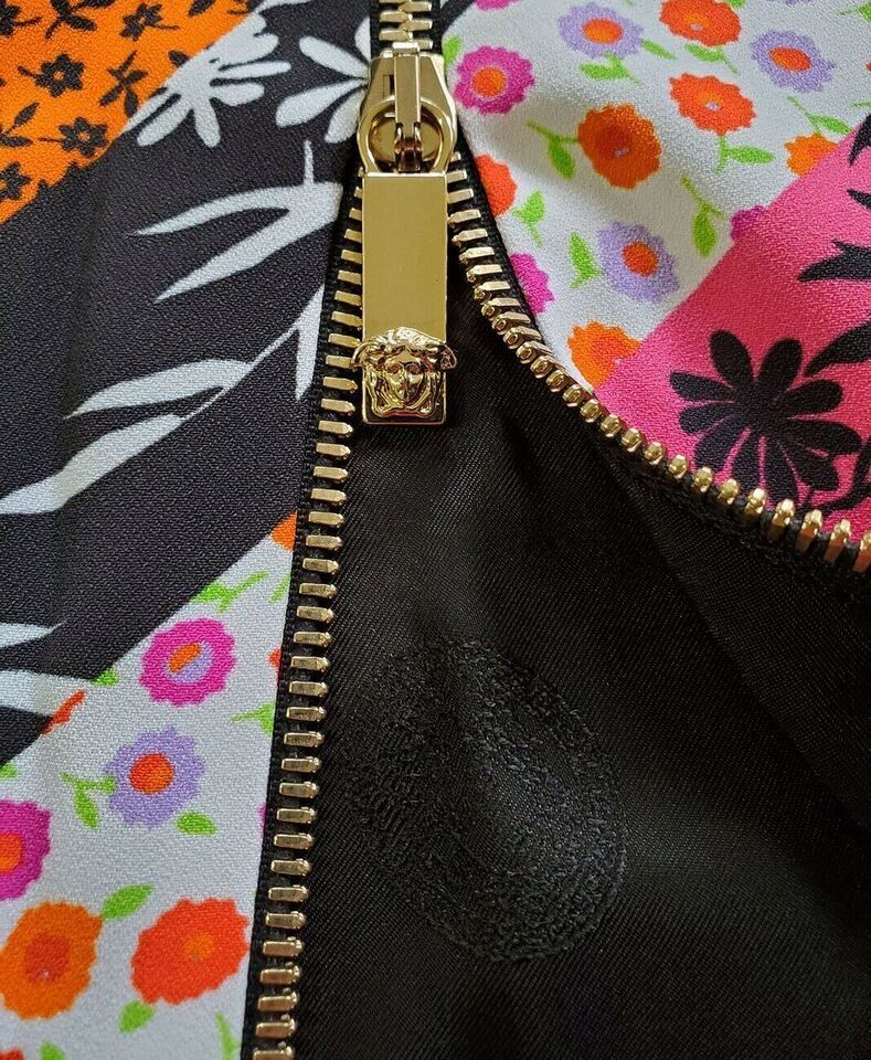 Versace Vestiti: Versace Kleid / robe .38 – Usato da Collonges venduto da arashee 4