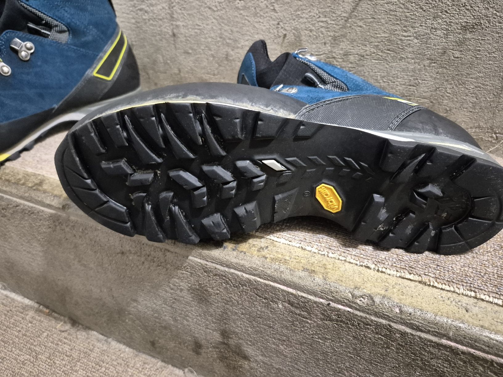 Herrenschuhe: Wanderschuhe – Gebraucht aus Winterthur von Lumi11 2