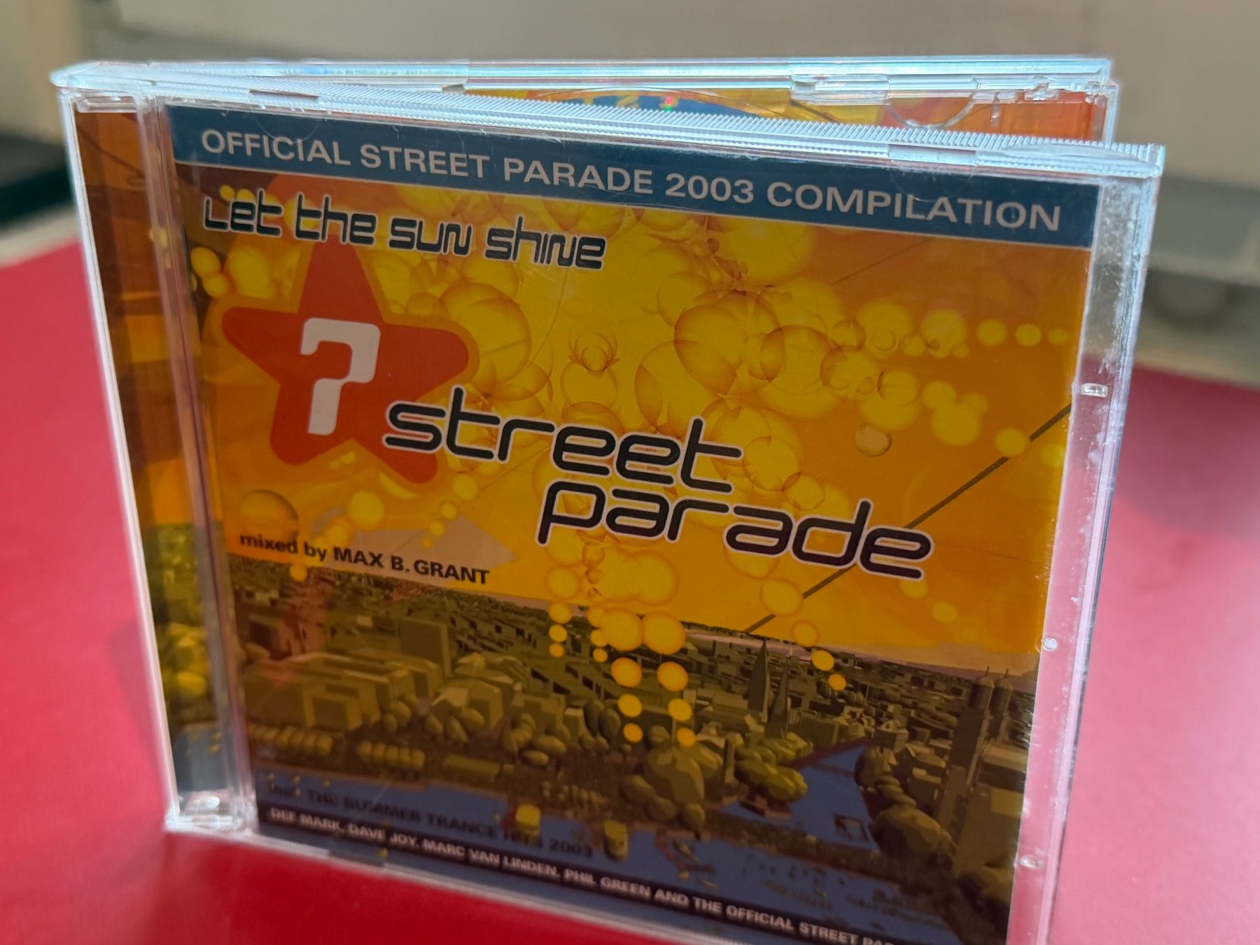 CDs: Max B. Grant - Official Street Parade 2003 - HB22A – Gebraucht aus Küsnacht ZH von hardrock.earth