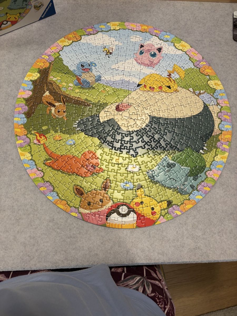Ravensburger Puzzles: Puzzle Pokemon 500 Teile – Gebraucht aus Laupersdorf von eliza23