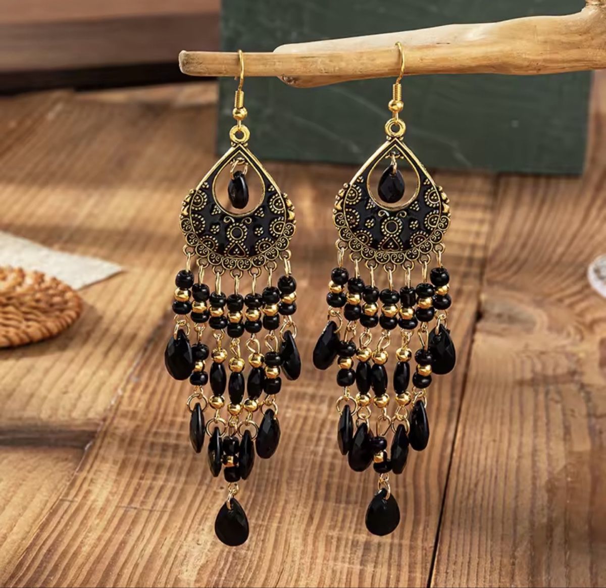 Ohrringe & -stecker: Boucles d’oreilles  – Neu und originalverpackt aus Châtel-St-Denis von Diamond-Mountain 2