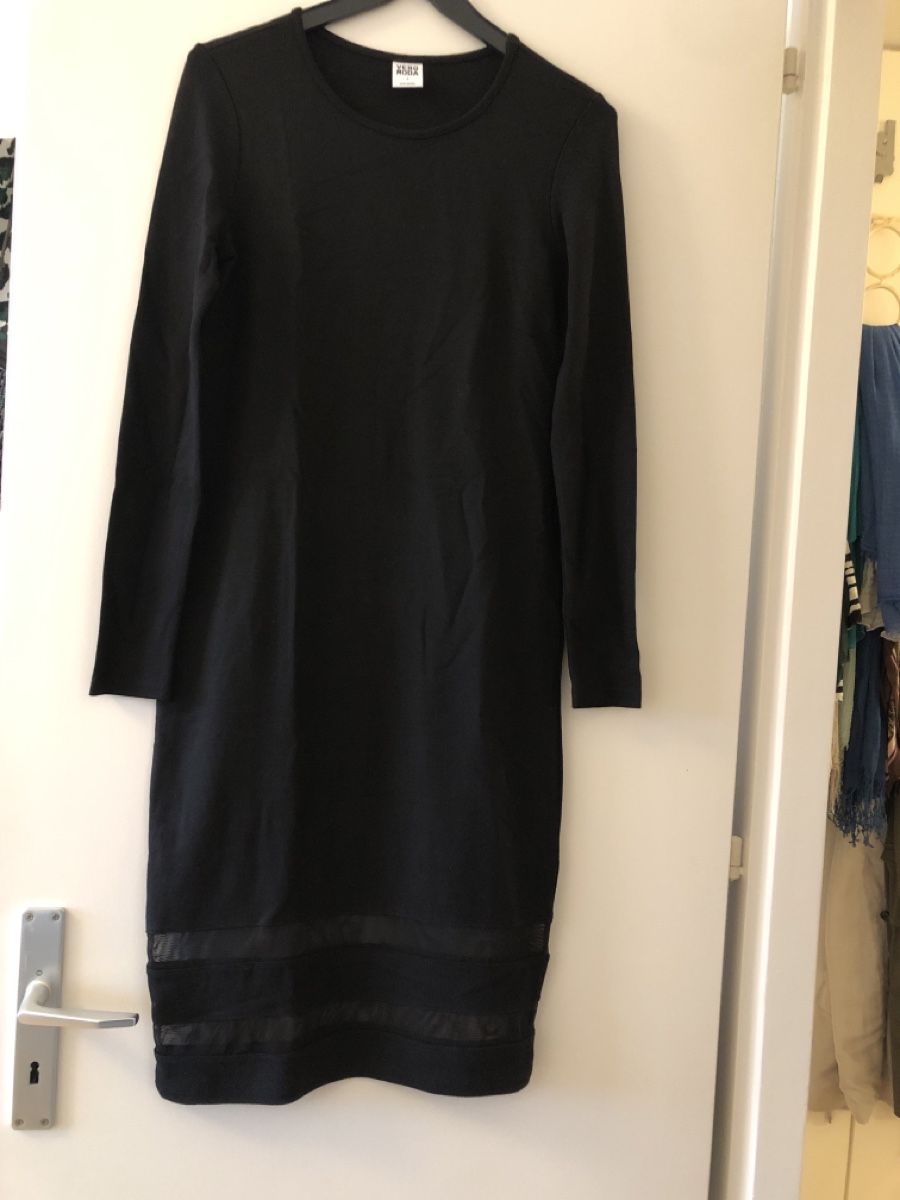 Vero Moda Kleider: Robe longue manches longues – Gebraucht aus Onex von kattrina 2