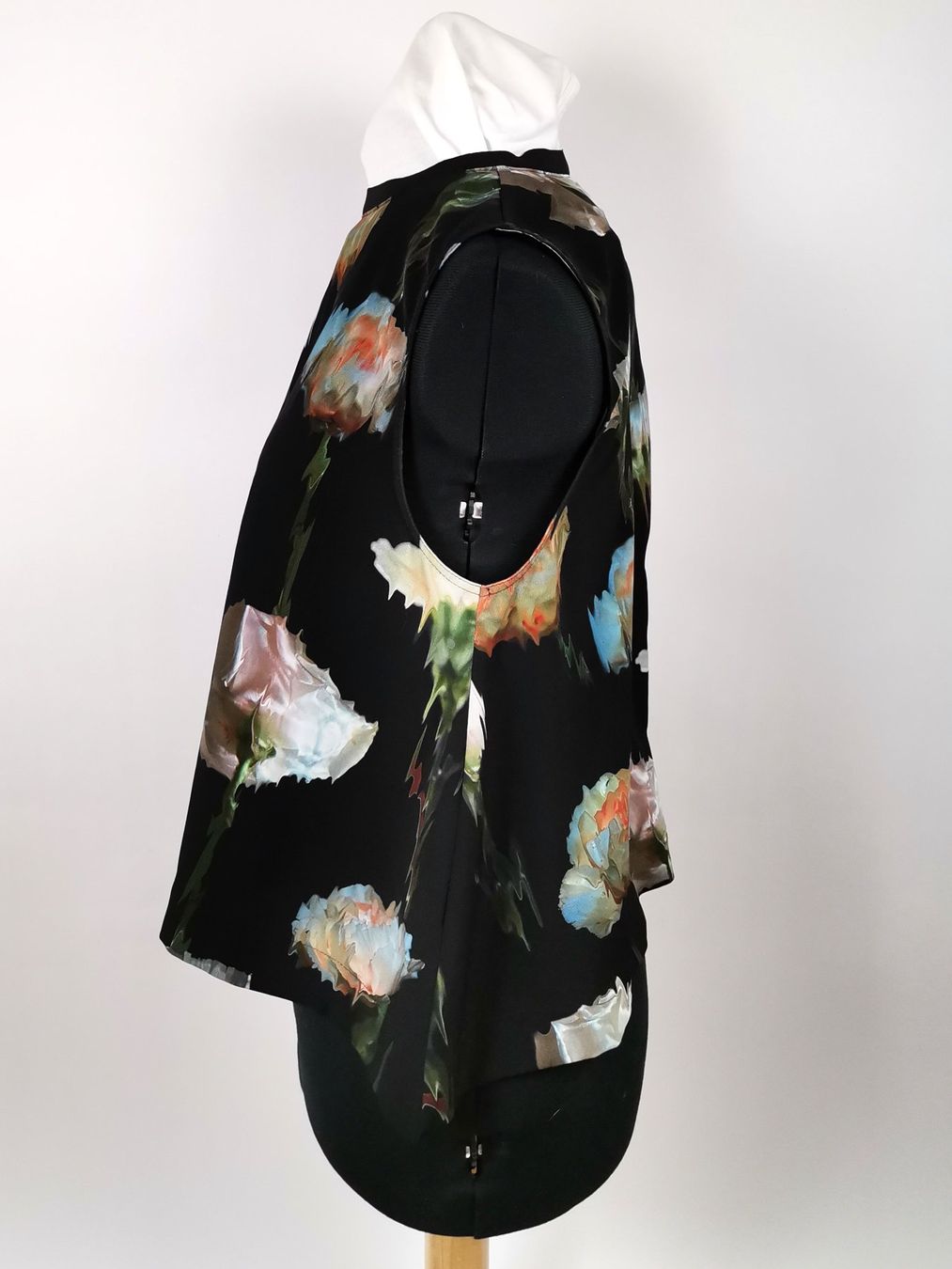Weekday Camicette: WEEKDAY Bluse, Grösse M – Usato da Schaffhausen venduto da Restwert_SH 4
