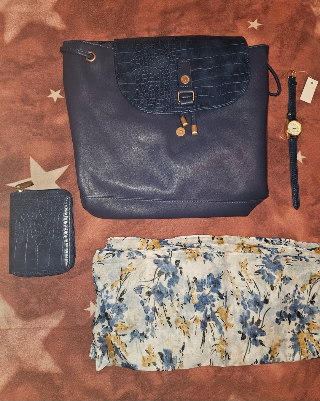 Lots de vêtements: Set: Damen Accessoires – Neuf avec emballage d'origine à Thun par Shame