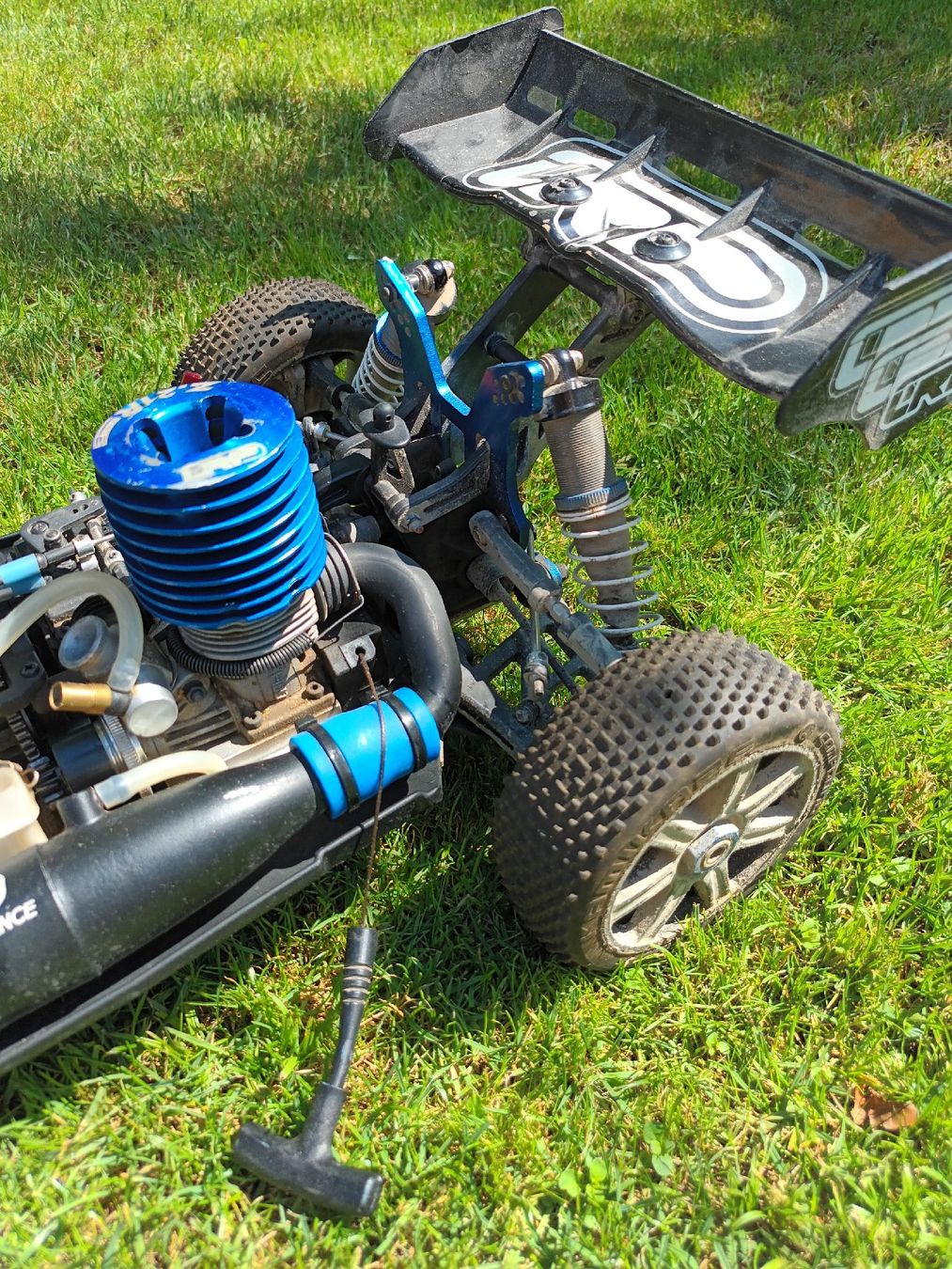 LRP Modellismo RC: LRP S8 BX 2 Nitro Buggy 1:8 – Difettoso da Seewis-Schmitten venduto da DrGroescht 2