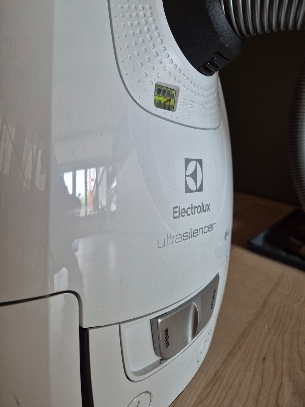 Electrolux Aspirapolveri & Accessori: Staubsauger – Usato da Thun venduto da JanineNeuenschwander 1
