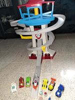 Paw Patrol Hauptquartier mit Fahrzeugen und Figuren
