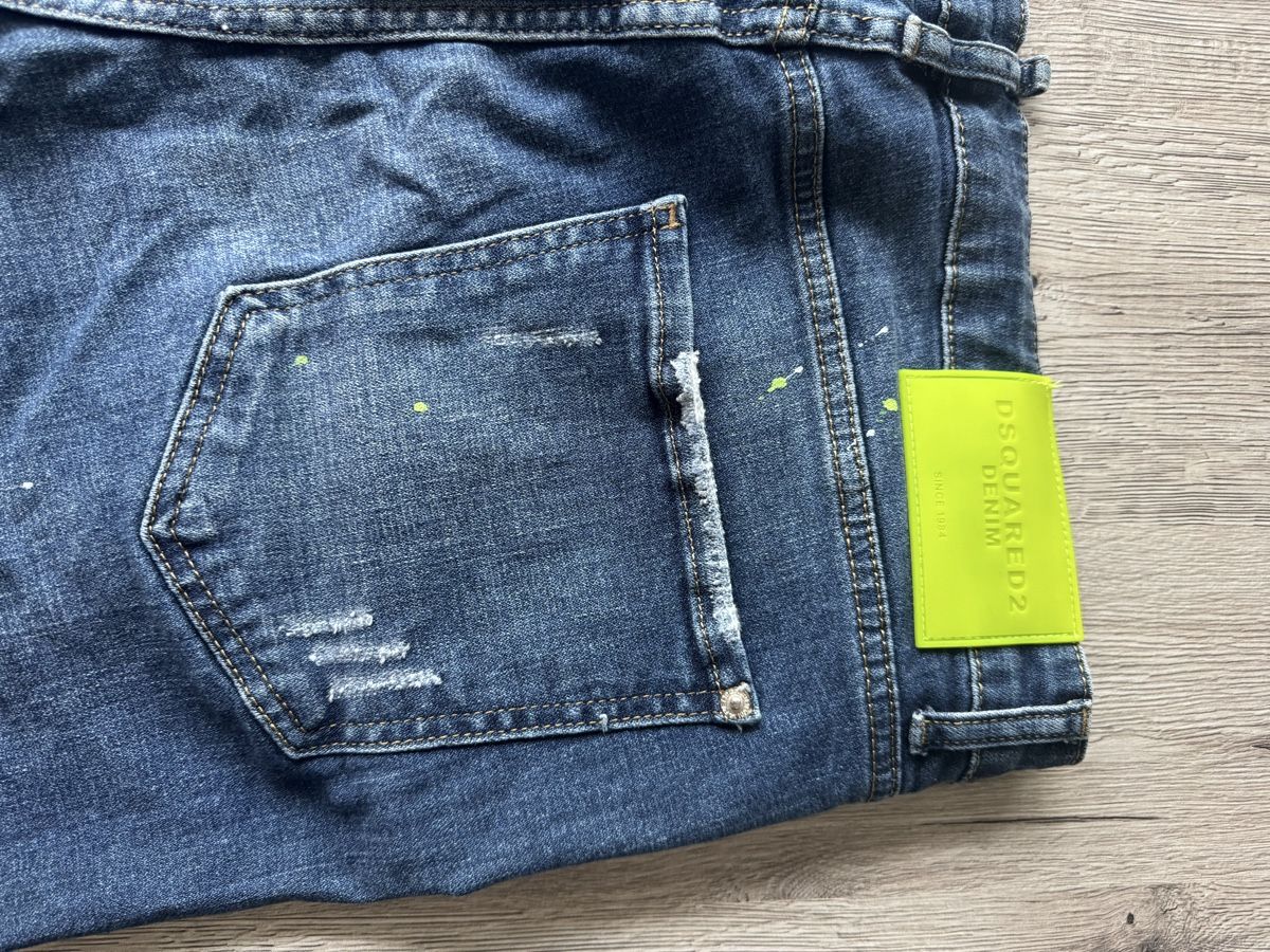 Dsquared2 Jeans: DSQUARED2 Jeans  – Gebraucht aus Villmergen von van_xv9t 3