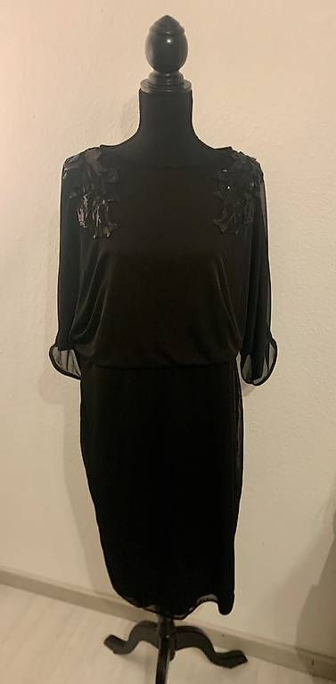 Kleider: Damen Kleider Grösse L/XL – Gebraucht aus Trimbach von D-EM 1