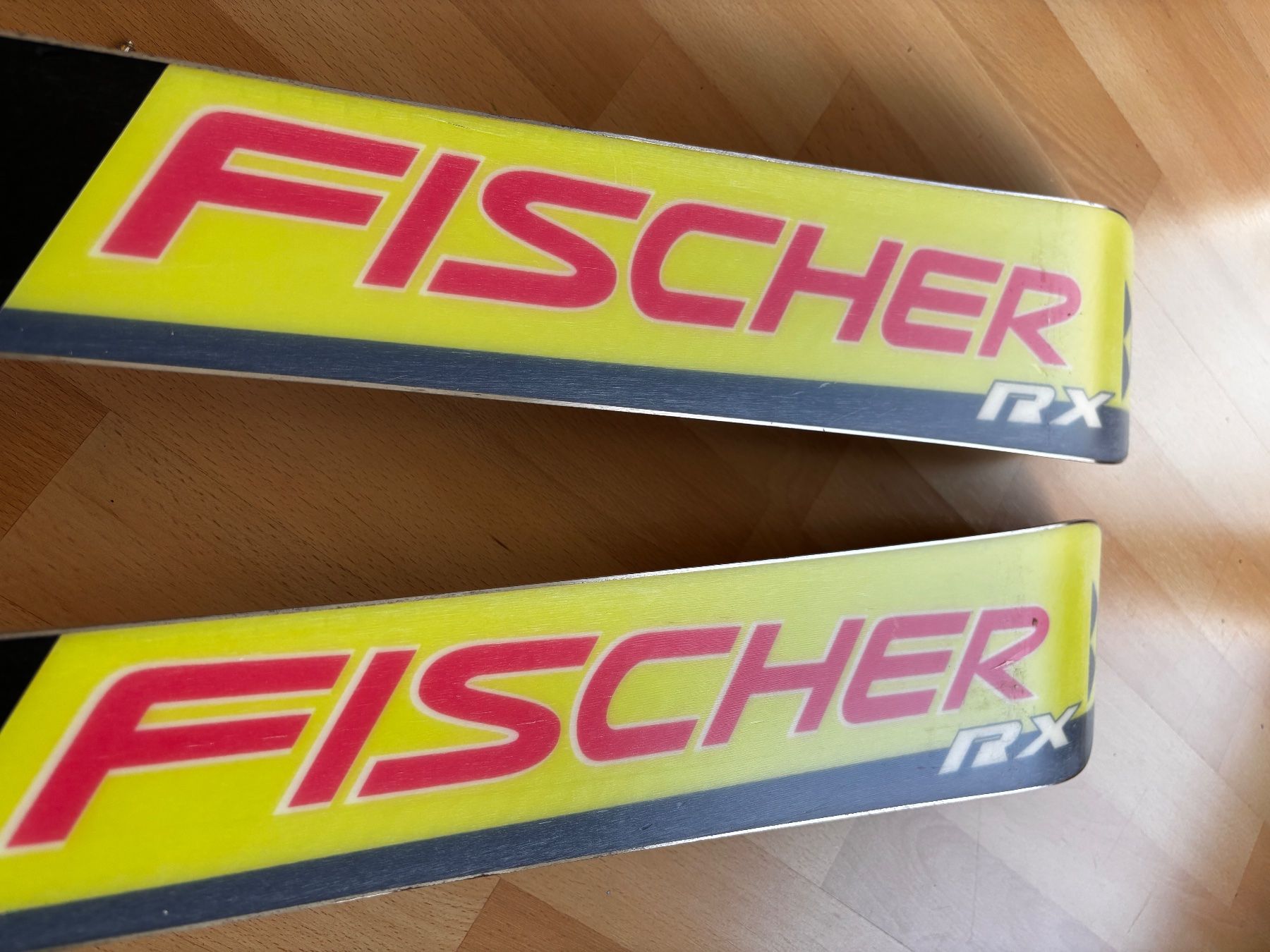 Fischer Skis: fischer hot fire – Gebraucht aus Thun von Gogan 5