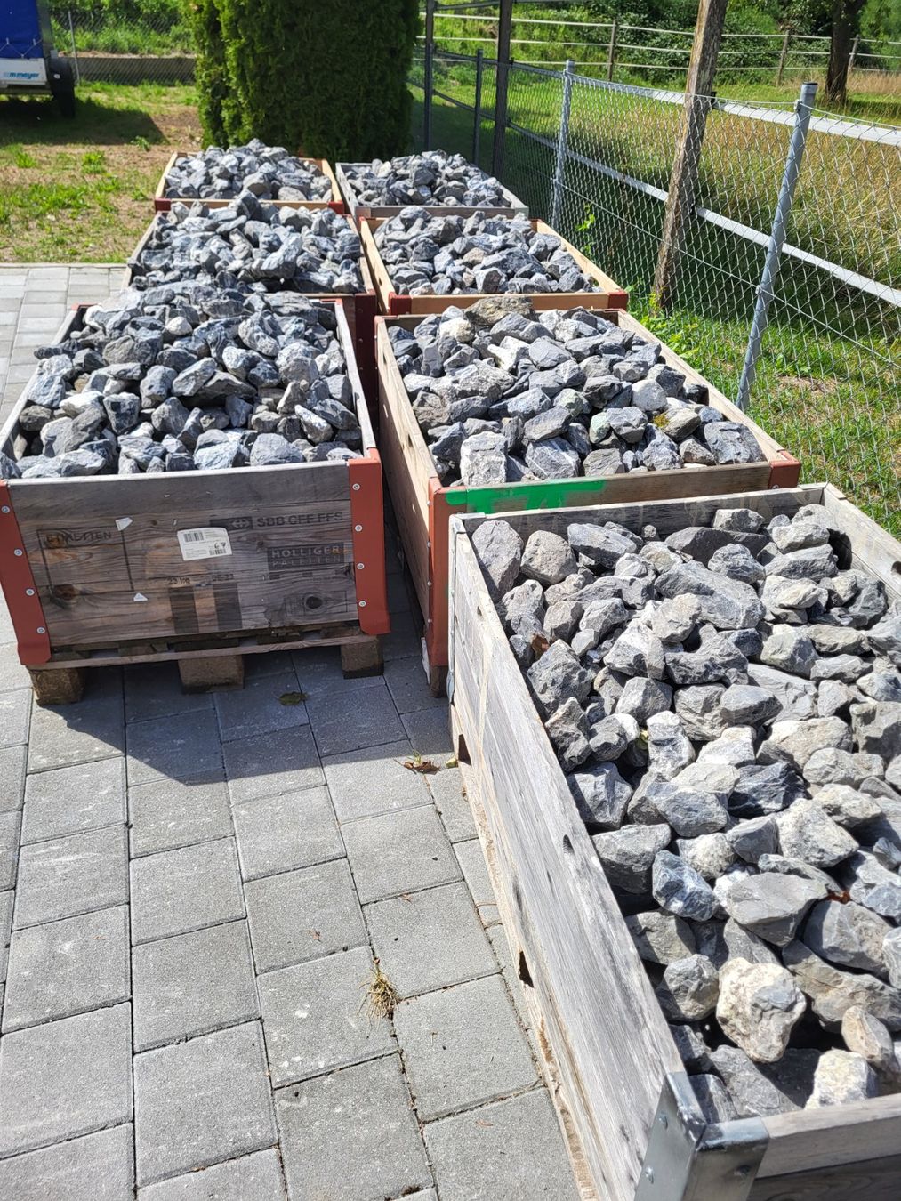Pierres & tuiles: Granitsteine – D'occasion à Eschenz par Bicco1